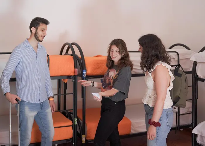 Experience - Age Limit 18-28 * Neapol