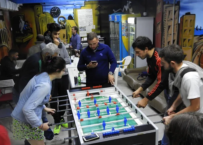 Experience - Age Limit 18-28 Hostel Neapol