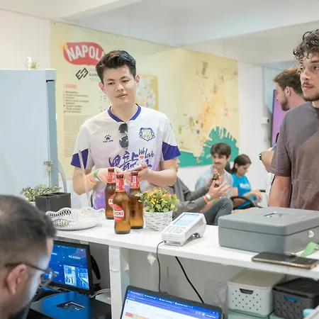 بيت شباب Experience - Age Limit 18-28 نابولي