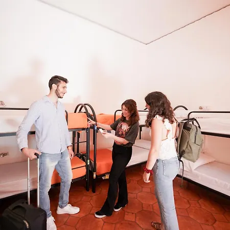 بيت شباب Experience - Age Limit 18-28 نابولي